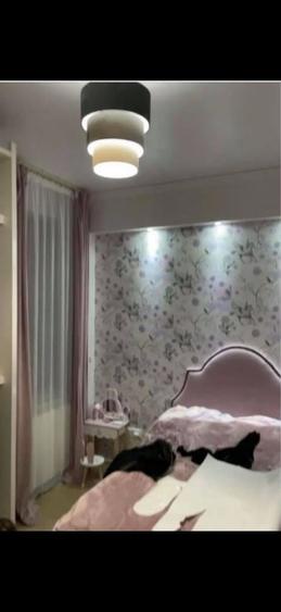 Apartament cu 3 camere în Palazu Mare