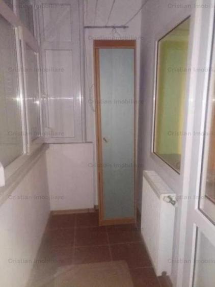 Apartament cu 2 camere decomandat în Buzaului