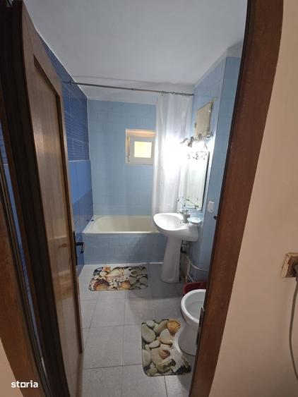 Apartament cu 3 camere decomandat în Olimpia-Stadion