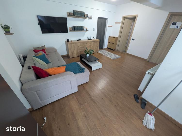 Apartament cu 3 camere în Florești