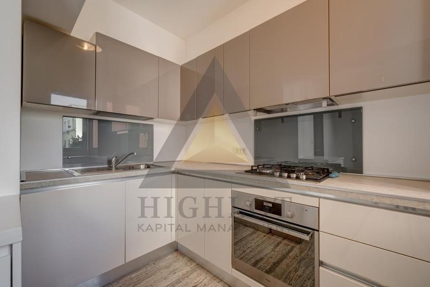 Apartament cu 4 camere decomandat, mobilat în Eminescu