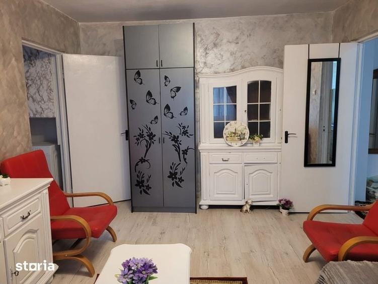 De inchiriat ap cu 2 camere in cartierul Florilor - 2