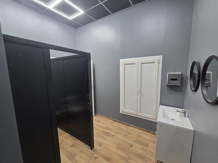 Spațiu comercial, de 100 mp, în Bucium