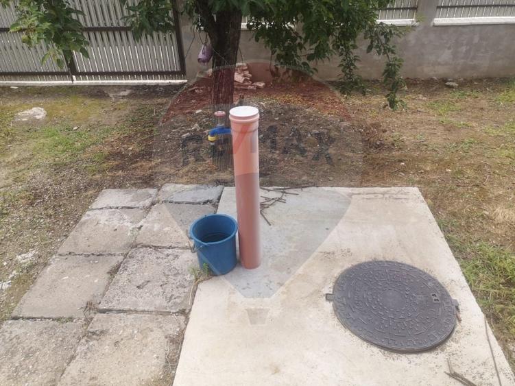 Casă individuală cu 3 camere cu Teren 1200 Mp în Gostinu