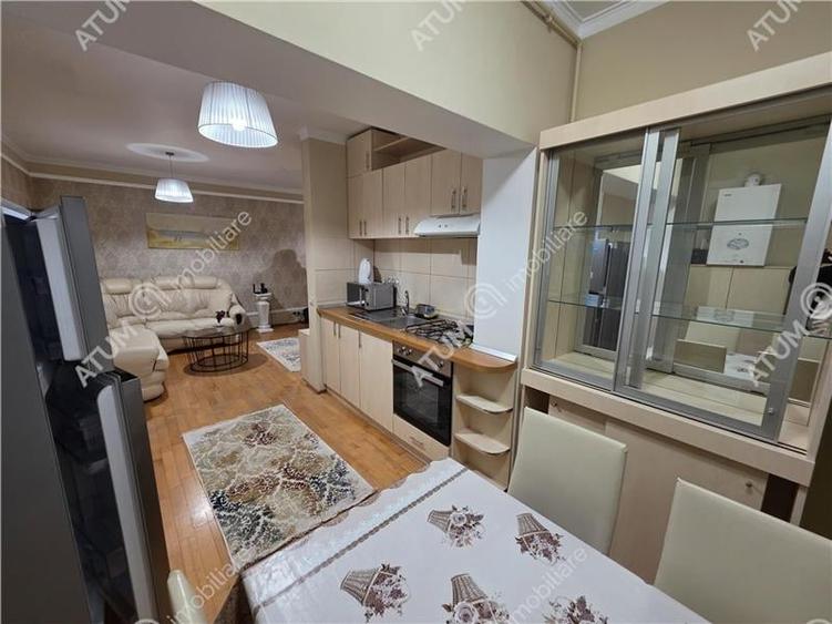 Apartament cu 3 camere decomandat, mobilat în Tilișca