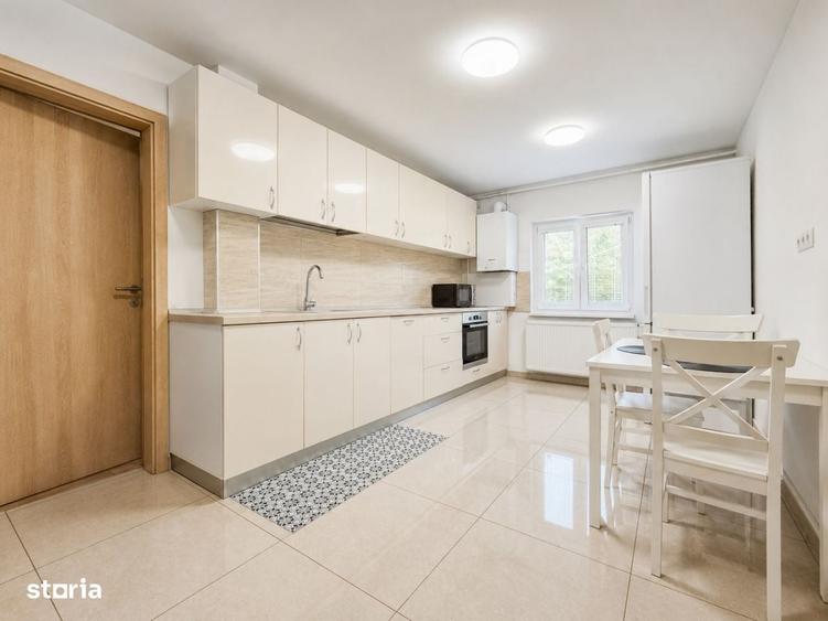 Apartament cu 3 camere decomandat în Zorilor