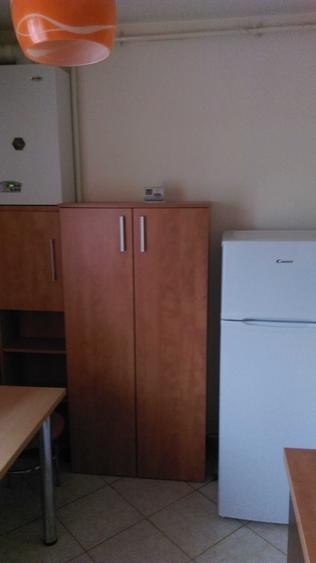 Apartament cu 2 camere decomandat în Florești