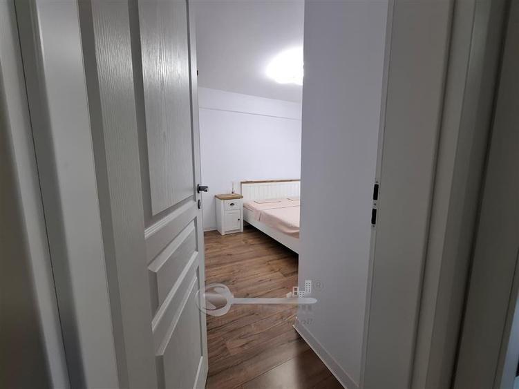 Apartament cu 2 camere semidecomandat, mobilat în Cug