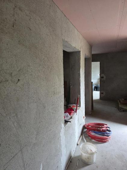 Casă cu Teren 1200 Mp în Schela