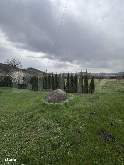 Casa de vanzare, zona deosebita , teren generos,Salisca - 10