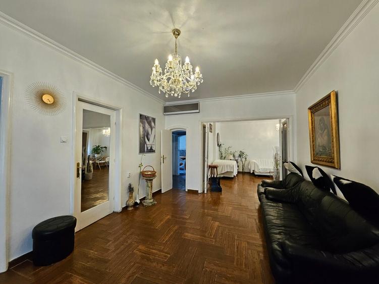 Apartament cu 5 camere, mobilat în Iancului