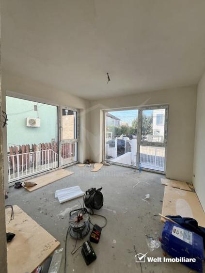 Duplex cu 5 camere cu Canalizare în Andrei Mureșanu