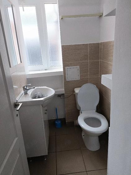 Garsonieră decomandată în Vitan
