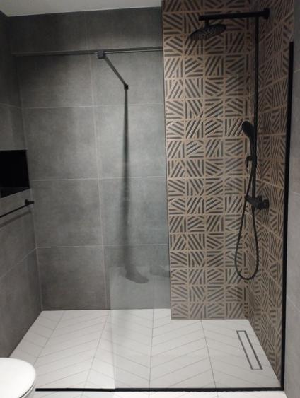 Apartament cu 2 camere semidecomandat în Horea