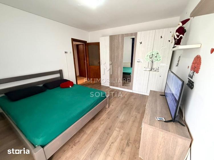 Apartament cu 2 camere decomandat în Republicii