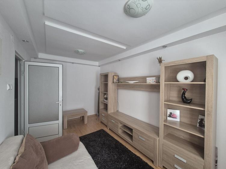 Apartament cu 2 camere decomandat în Ultracentral