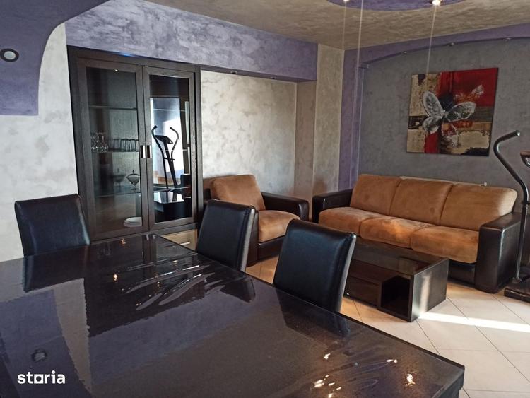 Apartament cu 3 camere decomandat în Popa Șapcă