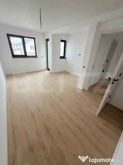 Casă cu 4 camere cu Teren 250 Mp în Uzina 2