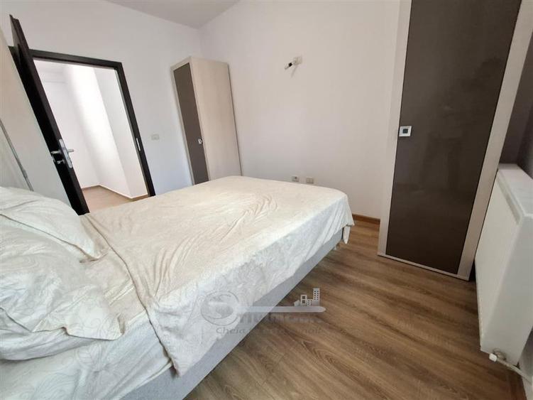 Apartament cu 3 camere decomandat, mobilat în Cug