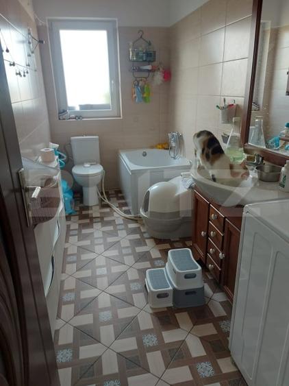 Apartament cu 2 camere decomandat, mobilat în Rediu