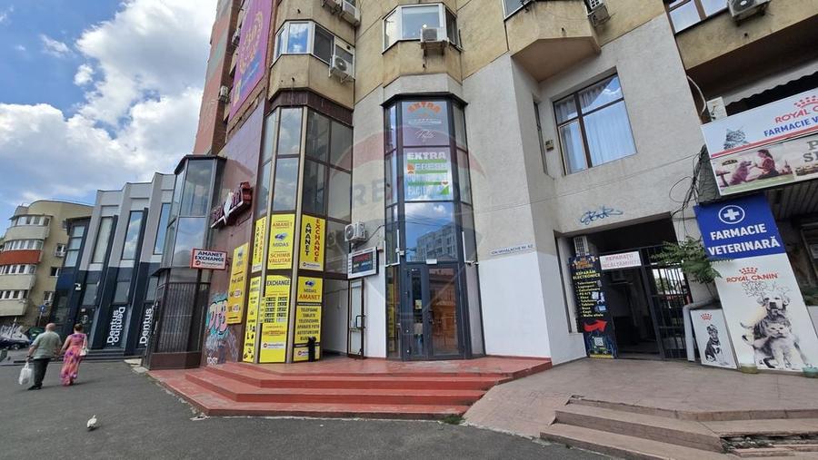 Spațiu comercial, de 143 mp, în 1 Mai