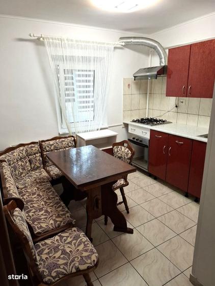 Apartament cu 3 camere decomandat în Unirii Sud