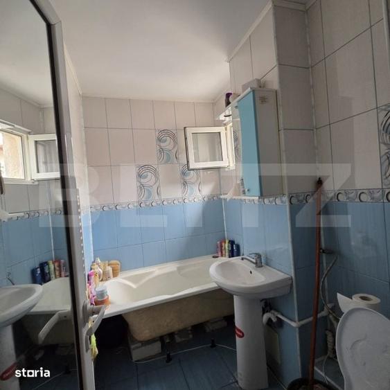 Apartament cu 4 camere decomandat în Sârbi