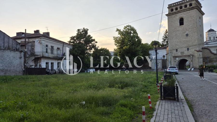 Teren Construcții intravilan de 835 mp, în Târgu Cucu