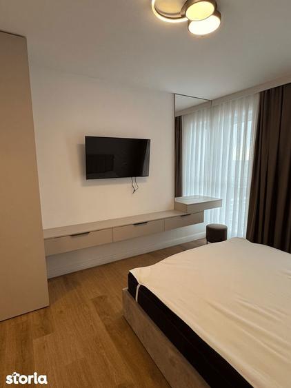 Apartament cu 3 camere, mobilat în Central