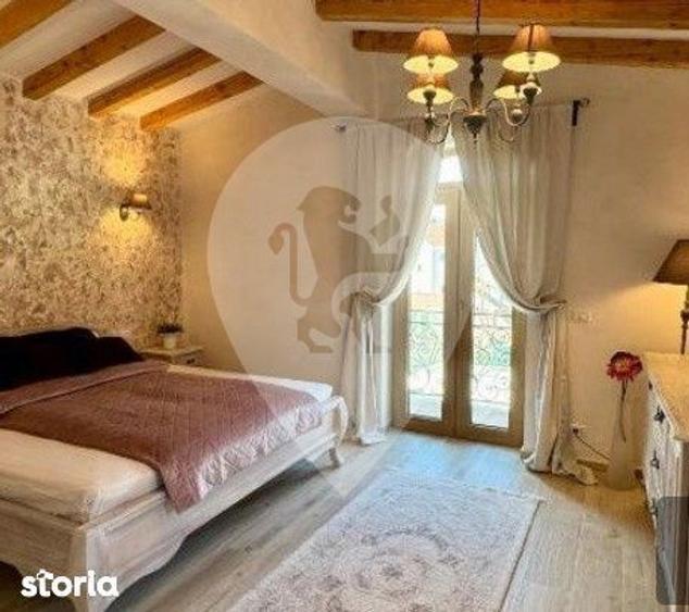 Casă cu 4 camere cu Canalizare în Tractorul