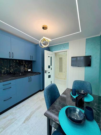 Apartament cu 3 camere semidecomandat în Șagului