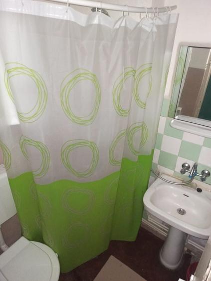 Apartament cu 2 camere semidecomandat în Obor