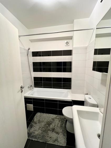Apartament cu 2 camere decomandat în Metalurgiei