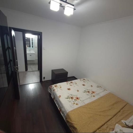 Apartament cu 2 camere decomandat în Basarabia