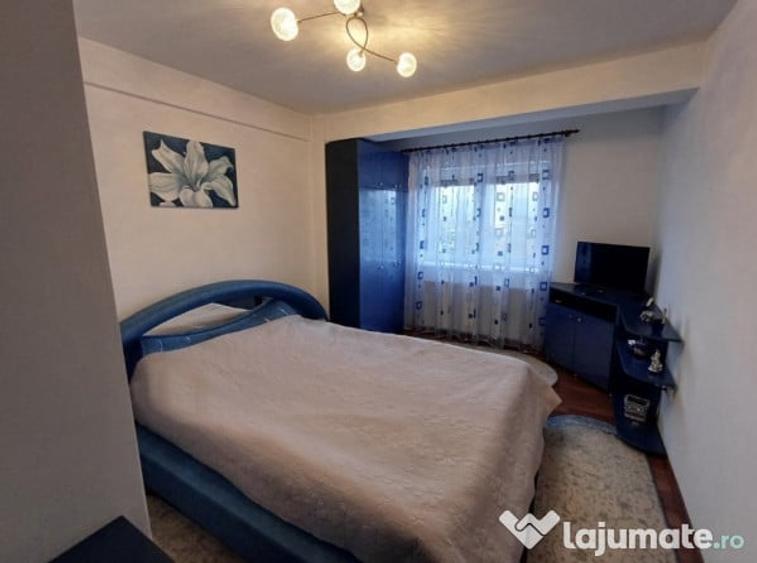 Apartament 3 camere, Centru - 3