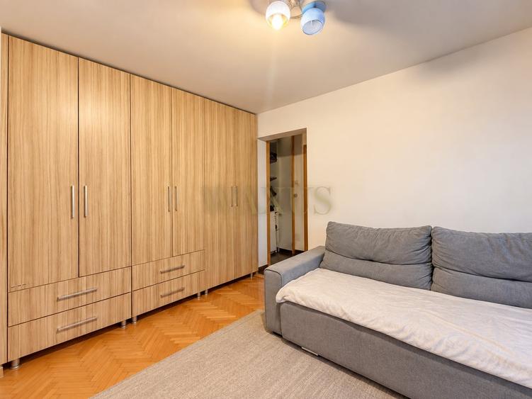 Apartament cu 3 camere semidecomandat, mobilat în Grigorescu
