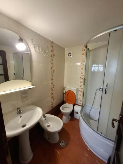 Garsonieră decomandată în Brestei