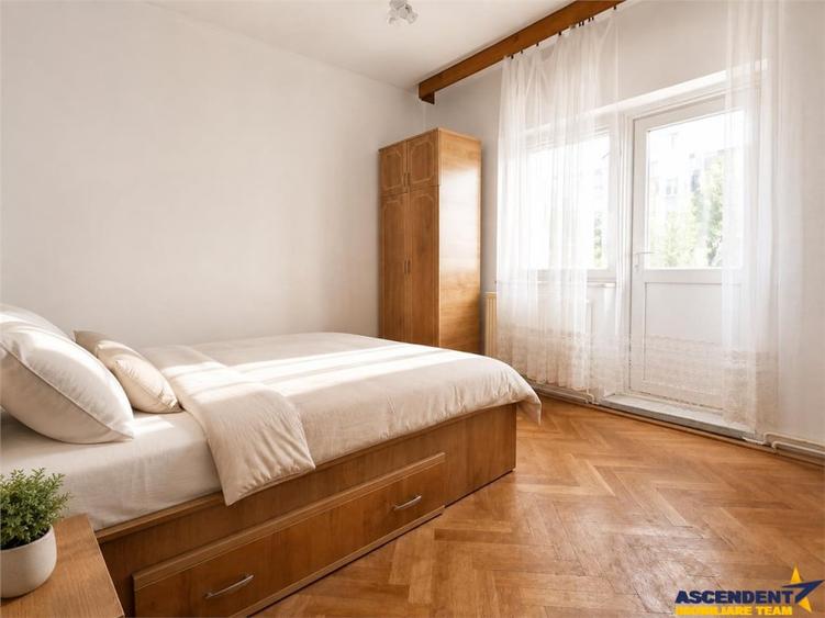 Apartament cu 3 camere decomandat în Drumul Poienii