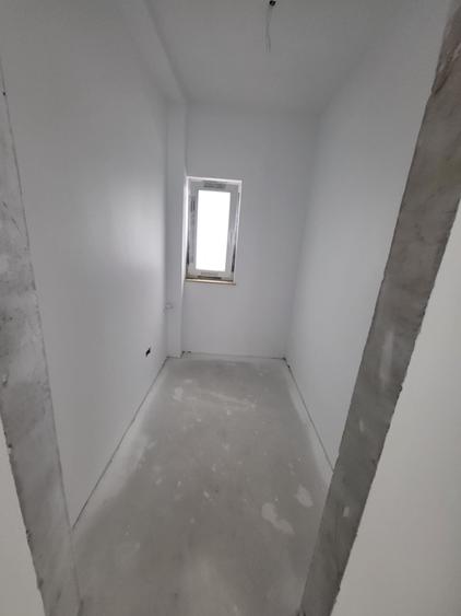 Casă individuală cu 5 camere cu Teren 373 Mp în Tunari