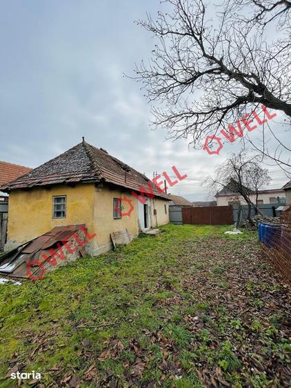 Casă cu 2 camere cu Teren 3068 Mp în Aita Mare