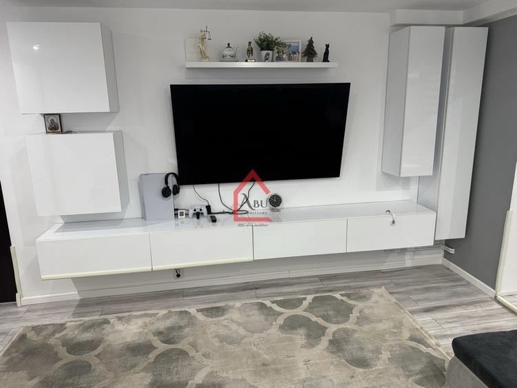 Apartament cu 2 camere decomandat, mobilat în Cug