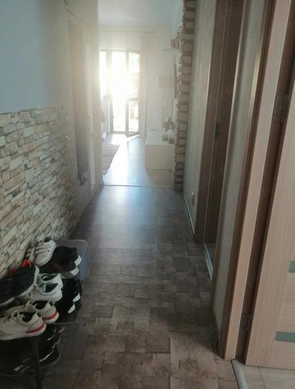 Casă cu 2 camere cu Teren 228 Mp în Domnești