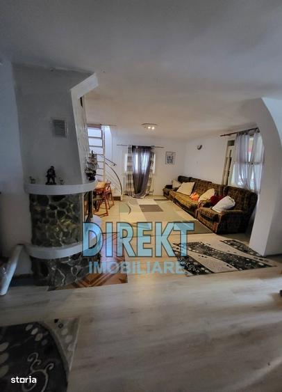 Casă cu 4 camere în Piatra