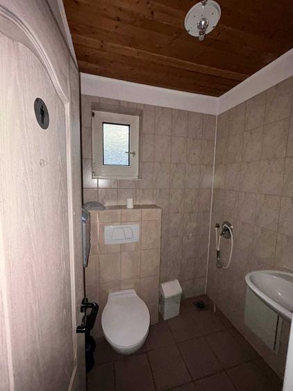 Spațiu comercial, de 140 mp, în Central
