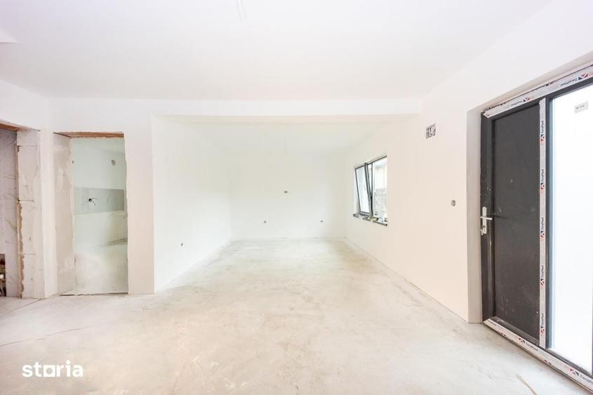 Casă cu 4 camere cu Teren 260 Mp în Ciurea