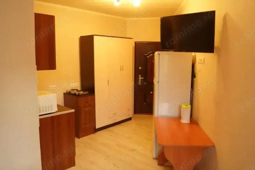 Garsonieră decomandată în Basarabia