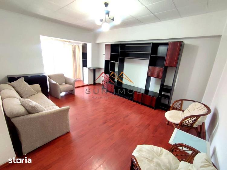 Apartament cu 3 camere decomandat în Ultracentral