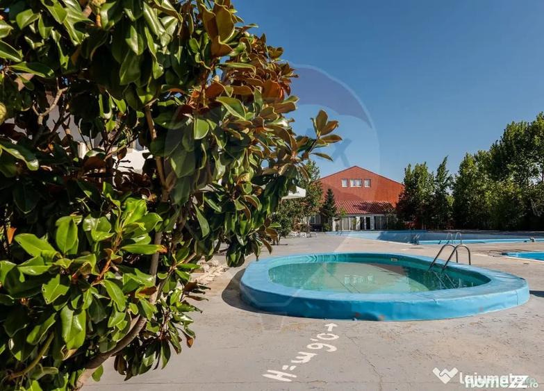 Spațiu comercial, de 2,500 mp, în Central