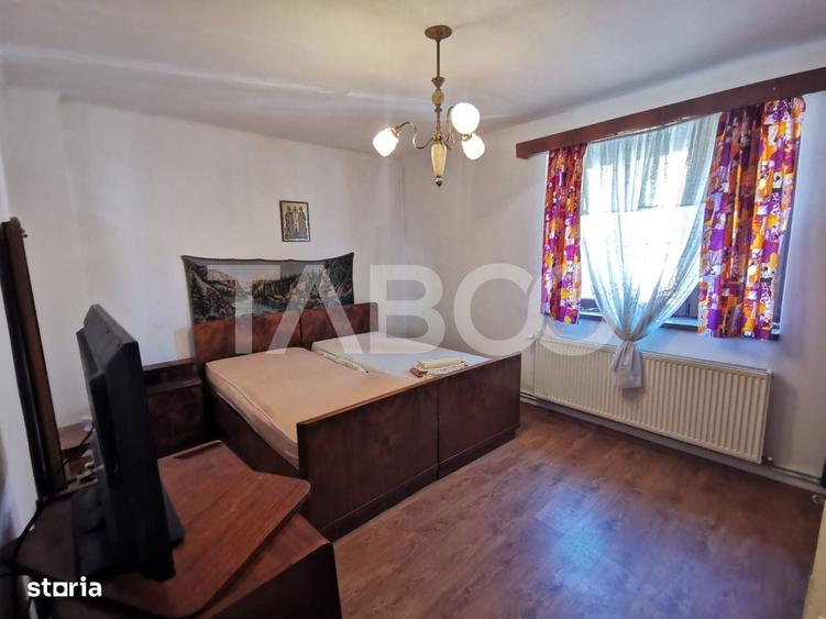 Casa cu 2 camere decomandate 335 mp teren in zona Parcul Tineretului - 8