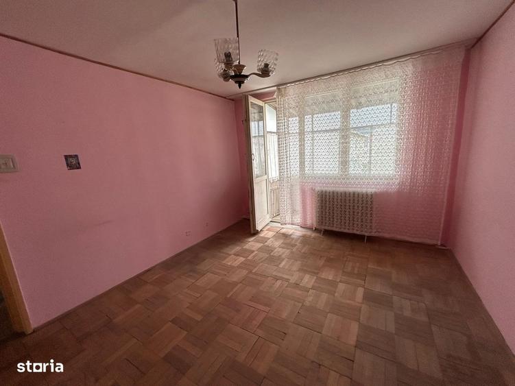 Apartament cu 2 camere decomandat în Bucium